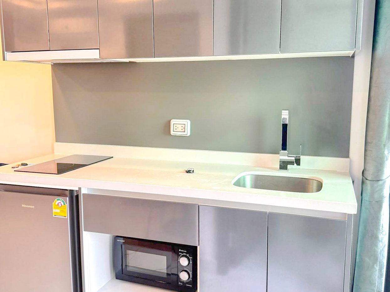 รูป Acadia Center Suite Condo for Rent City View in Pratumnak Hill - รูปที่ 5/9