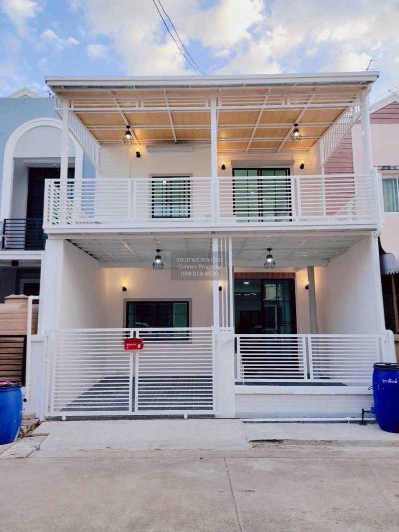 Townhouses for sale : For Sale Townhouse/Townhome  , Baan Wararak Rangsit-Klong 3 , newly renovated , Khlong Sam , khlong Luang , Pathum Thani , CX-159625 ✅ Live chat with us ADD LINE @connexproperty ✅