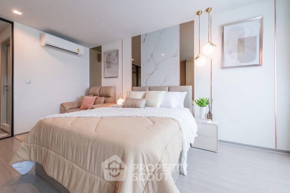 picture Studio Condo at Life Ladprao near BTS Ha Yaek Lat Phrao (ID 3000724) - 3/12