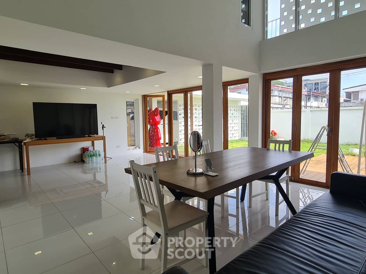 picture 5-BR House close to Ramkhamhaeng (ID 2999116) - 11/22