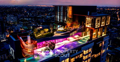 Condos for rent : 2-BR Condo at XT Huaikhwang near MRT Huai Khwang (ID 3001087)