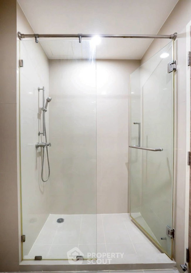 รูป คอนโด 1-ห้องนอน ที่ ไฮฟ์ ตากสิน ใกล้ BTS วงเวียนใหญ่ (ID 2999363) - รูปที่ 15/16