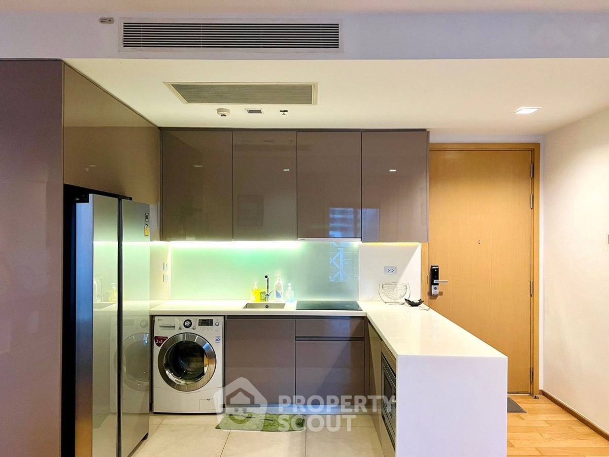 picture 3-BR Condo at Hyde Sukhumvit 13 Condominium near BTS Nana (ID 1503265) - 2/18