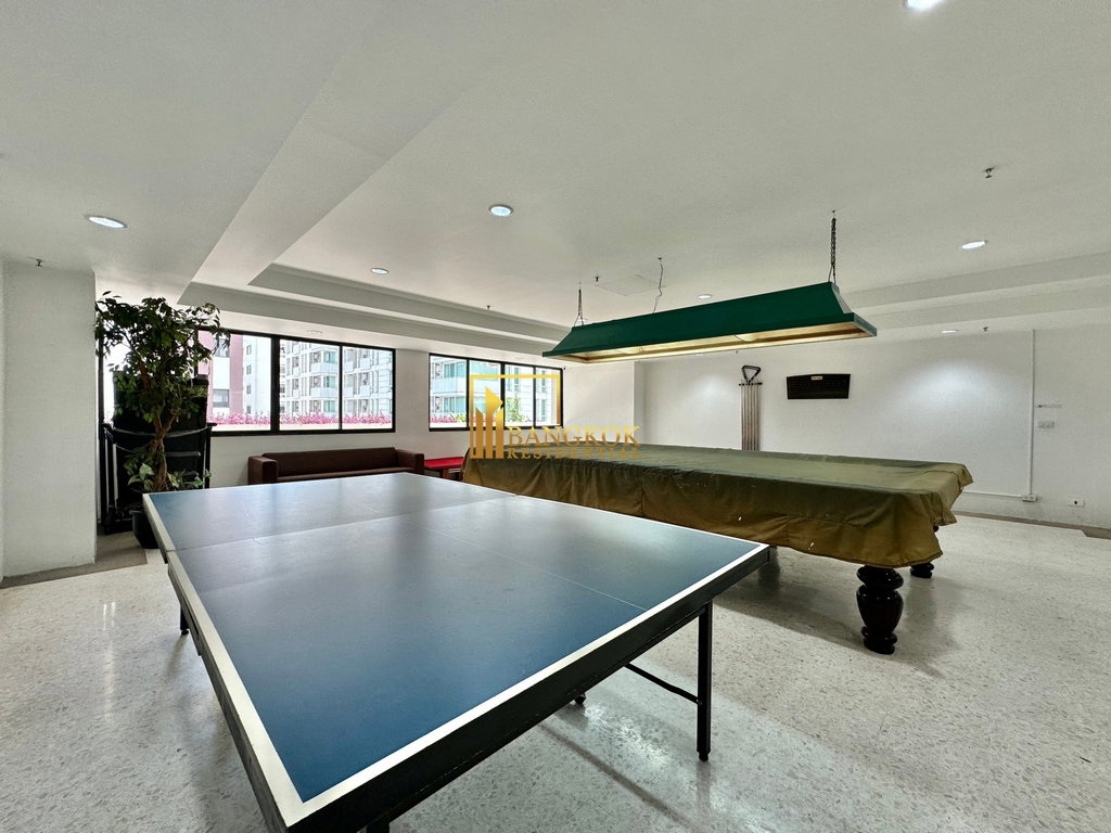 picture Baan Prompong | Spacious 2 Bed Condo in Phrom Phong - BR19419CD - 25/30