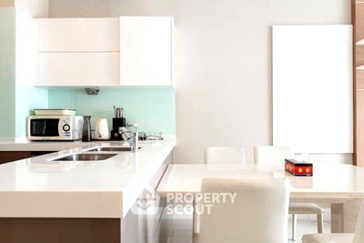 Condos for rent : High-Floor 2-BR 92 Sqm At Q Langsuan Near BTS Ratchadamri (300m) (ID 822434)