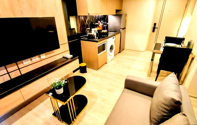 Condos for rent : The Panora Pratumnak Studio Condo for Rent High Floor Pattaya