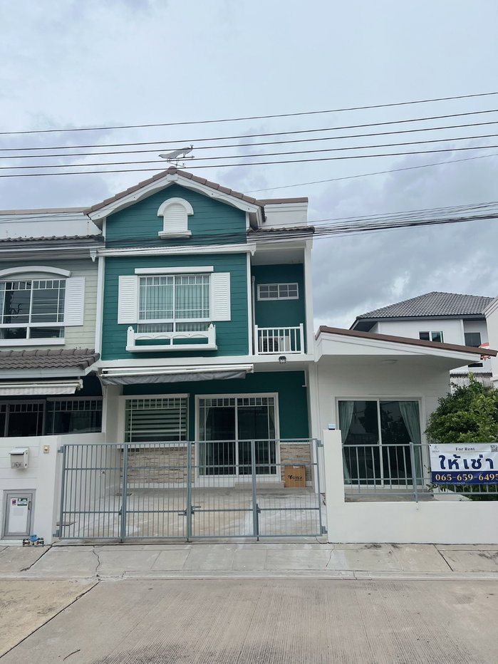 รูป IJ04360 - Indy Bangna Km.7 phase 1 : MegaBangna  - รูปที่ 7/8