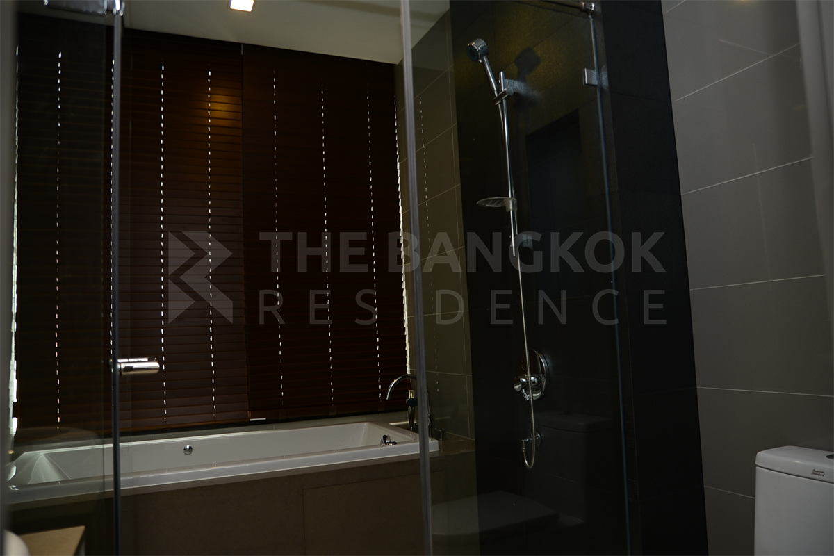 picture M Silom near BTS Chong Nonsi Convenient Travel, Great Value per Square Meter - 4/10