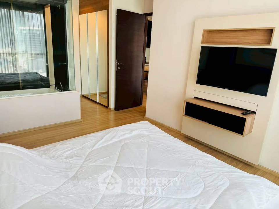 picture 2-BR Condo at Rhythm Sathorn near BTS Saphan Taksin (ID 2999898) - 5/9