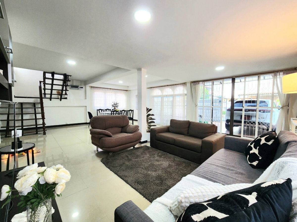 รูป ให้เช่าบ้านเดี่ยวหรู ใจกลางห้วยขวาง พร้อมอยู่(H6902) - รูปที่ 4/16