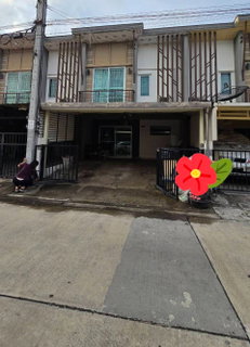 รูปภาพ For Rent : 2-story townhome with 2 parking spaces, Soi Kantana, near Central Westgate and the BTS Skytrain.