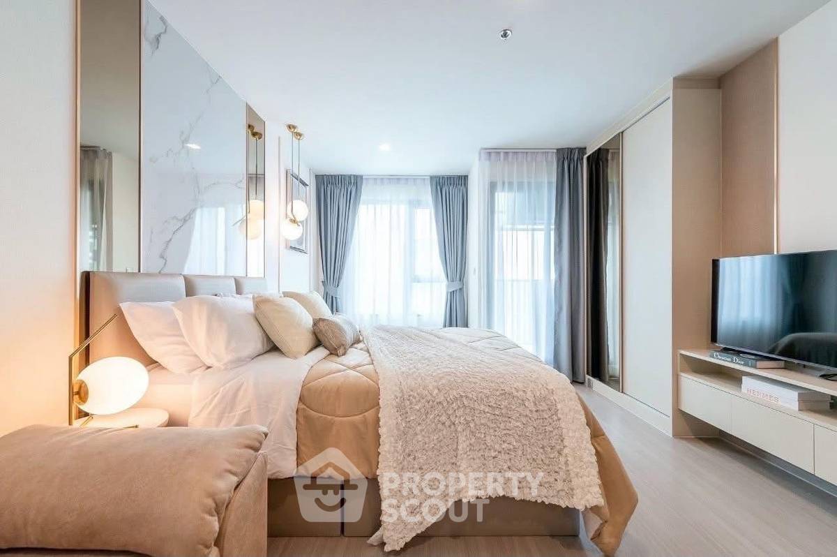 picture Studio Condo at Life Ladprao near BTS Ha Yaek Lat Phrao (ID 3000724) - 2/12