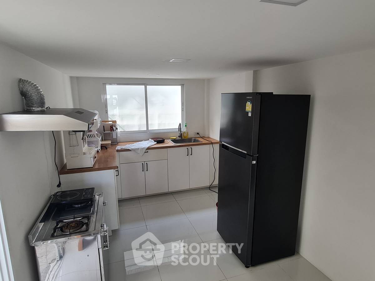 picture 5-BR House close to Ramkhamhaeng (ID 2999116) - 9/22