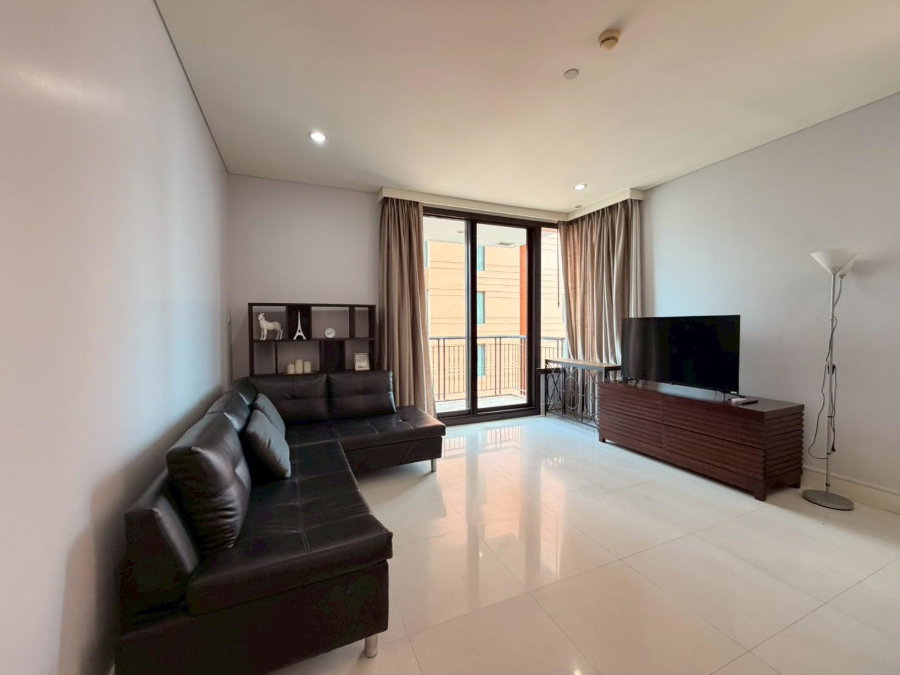 รูป 🐶 Pet-friendly 2BR ใจกลางพร้อมพงษ์ ✨ แช่อ่างชมวิวเมือง 180° 🛁 ใกล้ BTS, EmQuartier อยู่สบายฟีลลักชัวรี 🌆 - รูปที่ 7/11