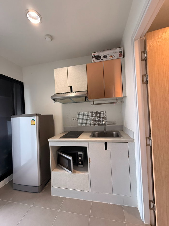 picture Rise  Rama 9  Condo  For  Rent - 8/11