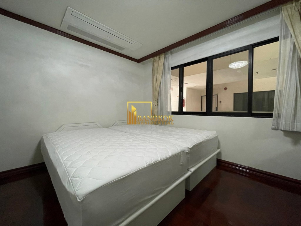 picture Baan Prompong | Spacious 2 Bed Condo in Phrom Phong - BR19419CD - 15/30