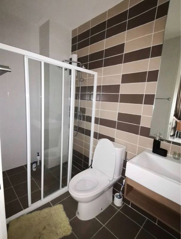 picture Urgent sale! Selling at a loss. Brown Condo, Ratchada 32, 7th floor, 2-way view. - 10/11