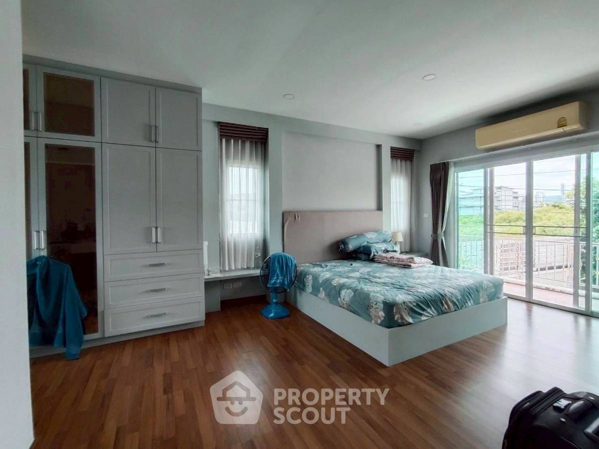 picture 3-BR House in Bang Mae Nang (ID 2995438) - 5/11