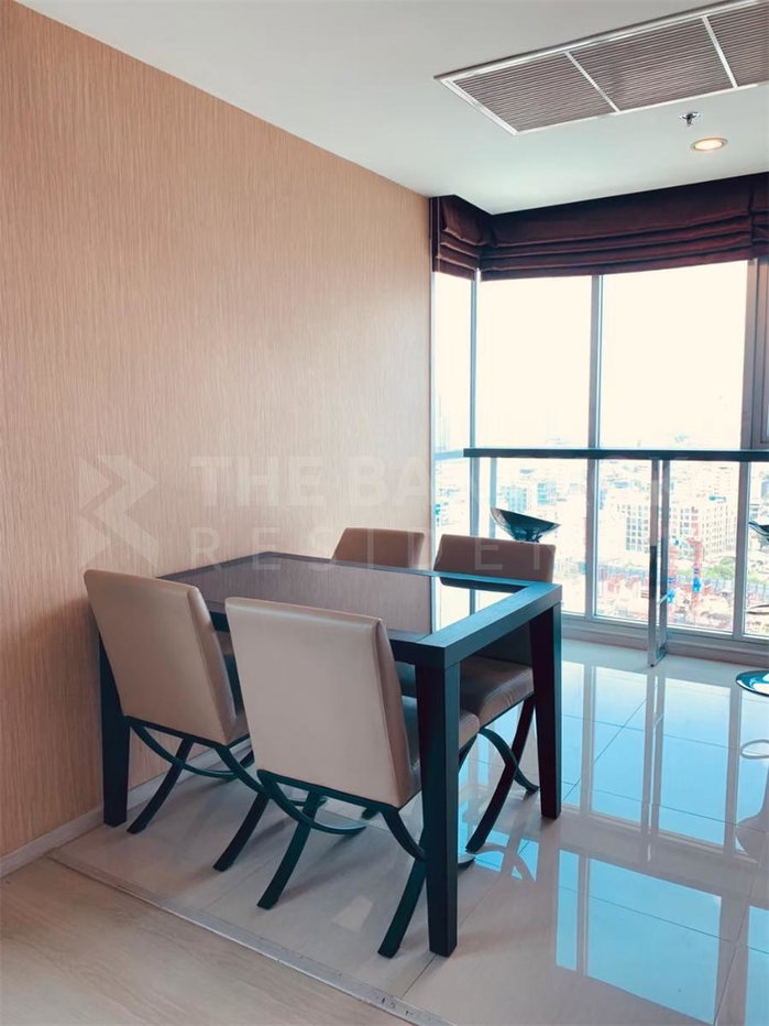 picture Life Ratchadapisek Move-in Ready, Just Bring Your Bags near MRT Huai Khwang Station - 3/10