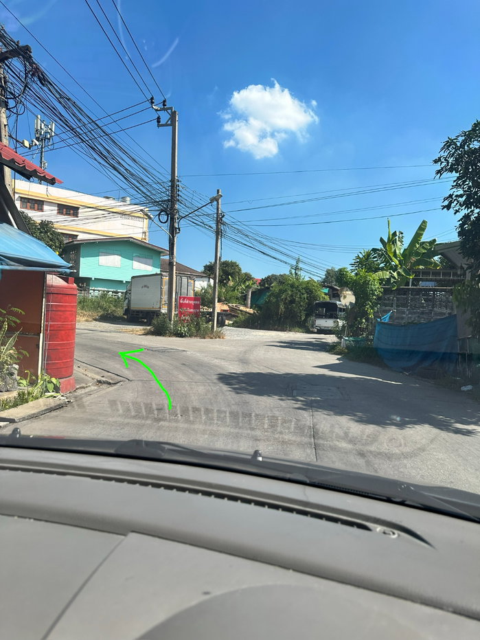 รูป ที่ดินเปล่า ถมแล้ว ใจกลางเมืองสมุทรปราการ หน้ากว้าง 15 เมตร ติดถนน - รูปที่ 3/9