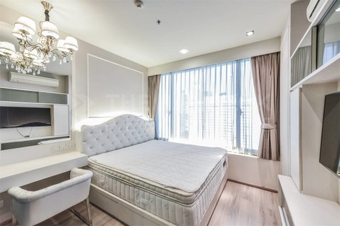 Pyne By Sansiri Special Unit, Quality Guaranteed by Top Brands near BTS Ratchathewi