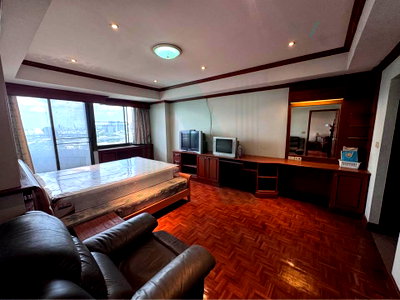 Condos for sale : For Sell Condo ROYAL NINE RESIDENCE Building 1, Floor 22,1 bed room, Room size 68 sqm
