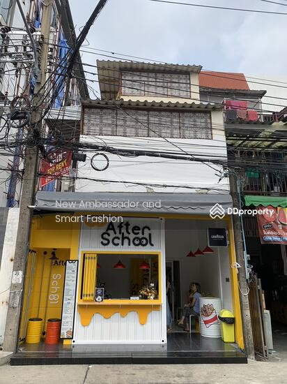 รูป ขายโรงแรม ด่วน สุขุมวิท ซ.15  เนื้อที่ 24 ตารางวา มี 4 ห้องนอน 3 ห้องน้ำ - รูปที่ 2/5