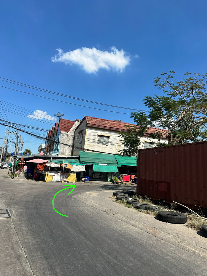 รูป ที่ดินเปล่า ถมแล้ว ใจกลางเมืองสมุทรปราการ หน้ากว้าง 15 เมตร ติดถนน - รูปที่ 2/9