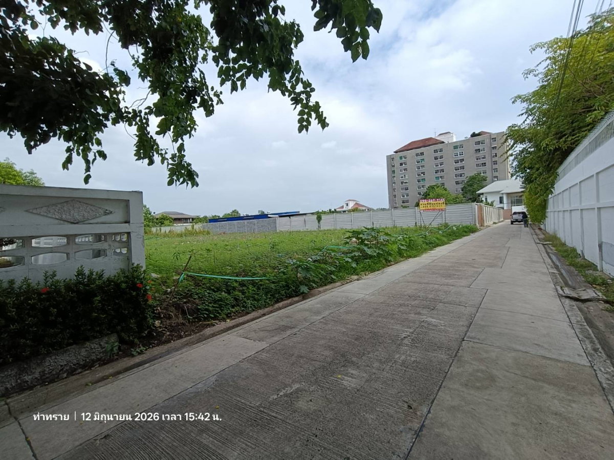 รูป ขายที่ดินเปล่าถมแล้ว 355 ตรว. ซ.ติวานนท์ 44 แยก 2 ที่ดินทรงสวยเหมาะกับปลูกบ้านพักอาศัย - รูปที่ 6/11