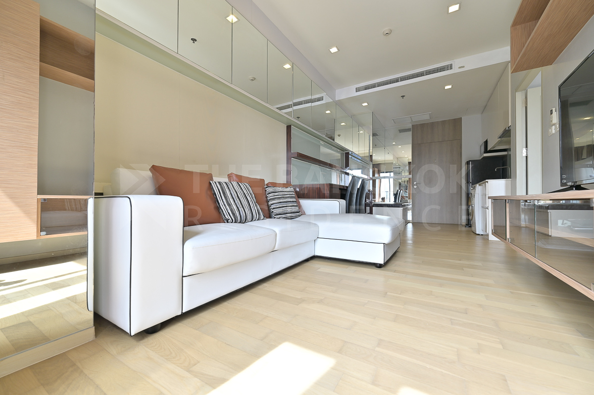 picture Noble Reveal near BTS Ekkamai Condo with the Best Location - 2/10