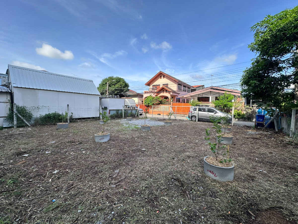รูป ที่ดินเปล่า ถมแล้ว ใจกลางเมืองสมุทรปราการ หน้ากว้าง 15 เมตร ติดถนน - รูปที่ 9/9