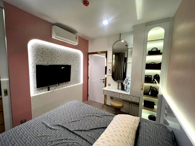 Condos for sale : SALE : Life Asoke Rama 9 - 1 Bedroom LC186