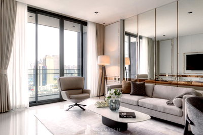 คอนโดให้เช่า : PM038183 ✨Flash Deal ✨ Q1 Sukhumvit (2Bed 2Bath 108.11 SQM.) พร้อมอยู่ ! เพียง 120,000 บาทต่อเดือน Tel.0981315848 @propmatch