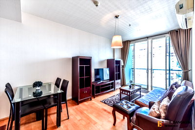 Condos for sale : 🏙️Condo for Sale at Villa Rachatewi, High-Floor Corner Unit with Beautiful City Views, Cool and Breezy Near BTS Ratchathewi