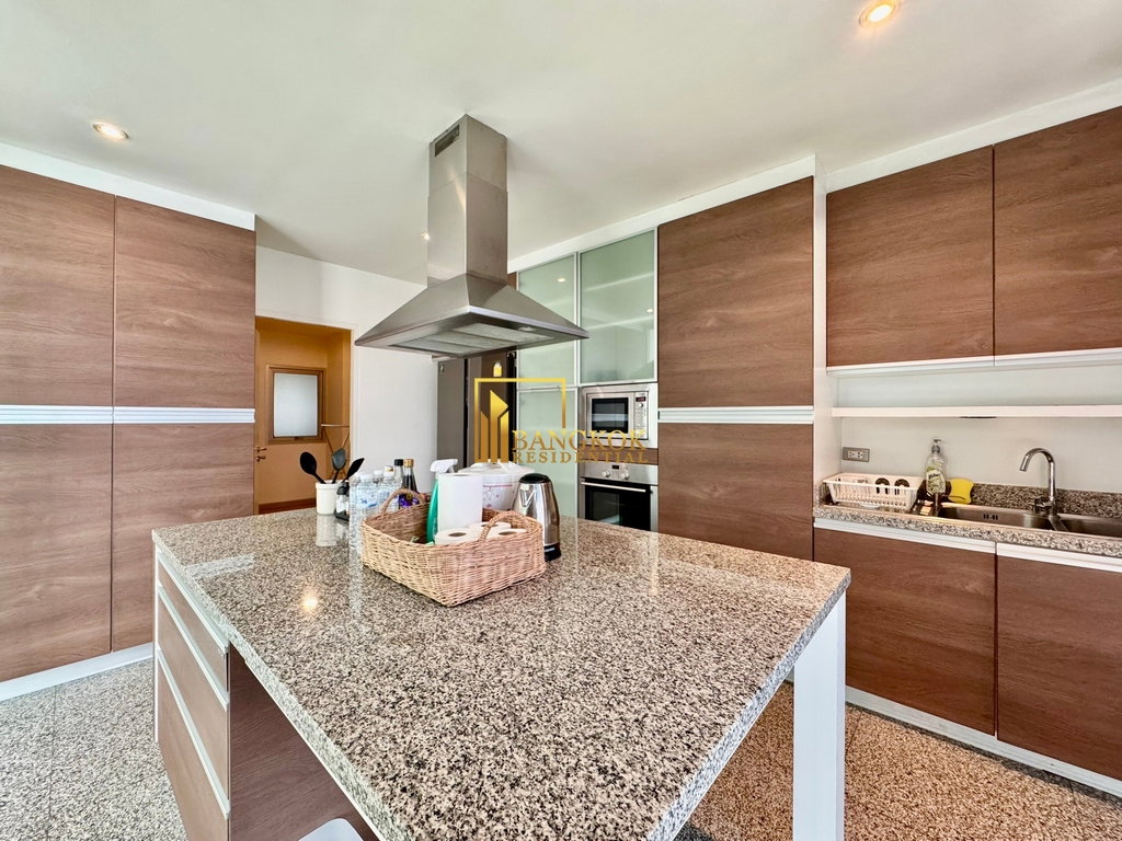 picture Impressive 2 Bedroom Duplex Apartment in Phra Khanong - BR0686AP - 9/29
