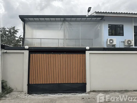5 Bedroom House for rent in Bang Chak, Bangkok 6446820