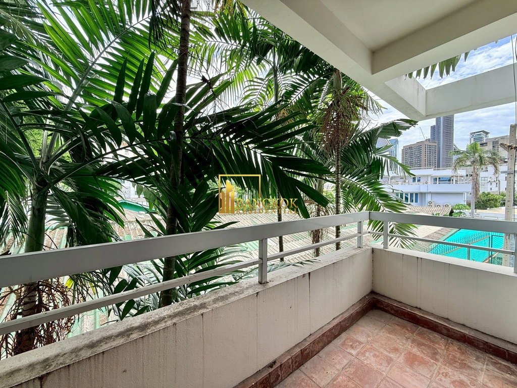 รูป Expansive 3 Bedroom Apartment For Rent in Phrom Phong - BR20791AP - รูปที่ 5/35