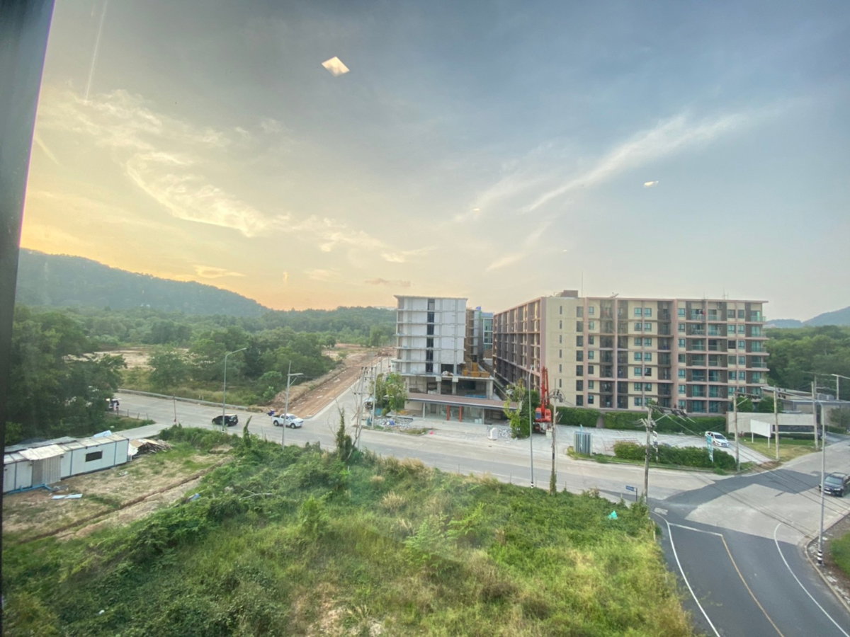 picture 🏢 Spacious Move-In Ready Condo in Central Phuket – Only THB 20,000/Month! ✨ - 14/36
