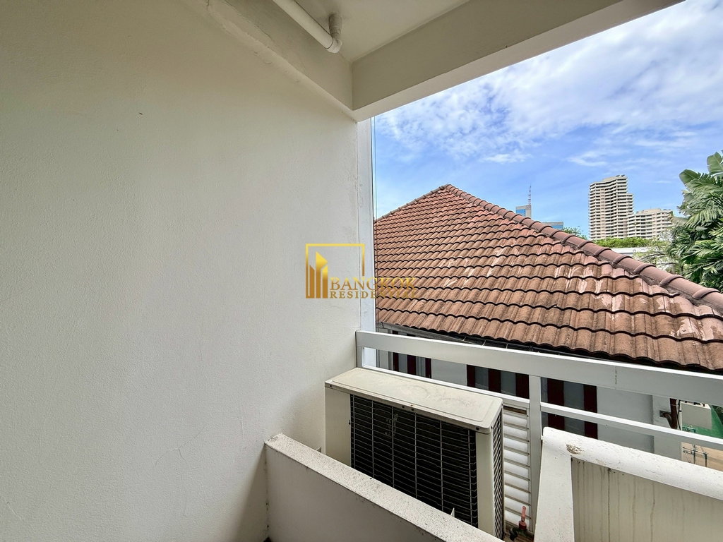 รูป Expansive 3 Bedroom Apartment For Rent in Phrom Phong - BR20791AP - รูปที่ 27/35