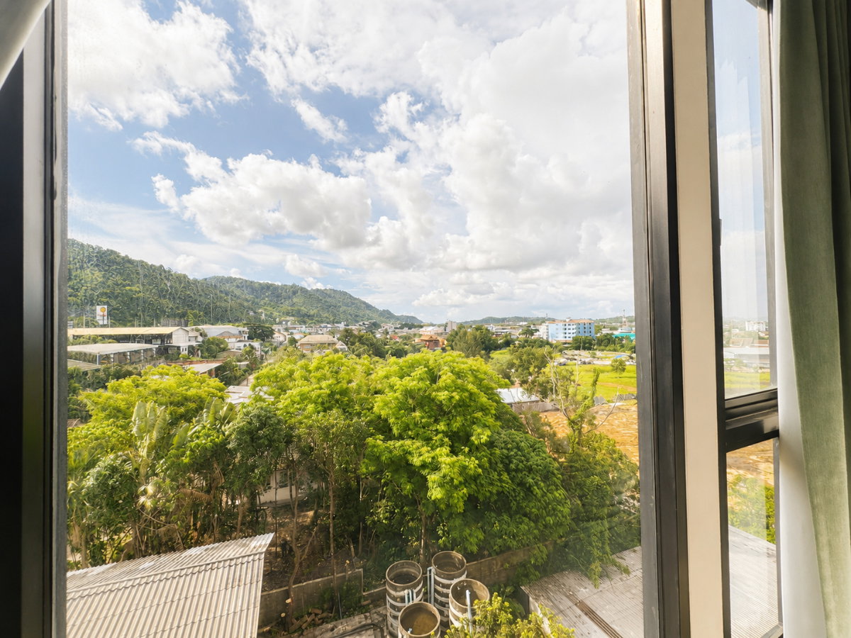 🔥 The Base Uptown Phuket – Mountain View Condo in Prime Phuket Location! 🏙️ - image 5