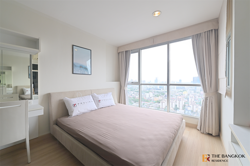 Convenient Travel, Great Value per Square Meter Life@Ladprao 18 near MRT Lat Phrao Station