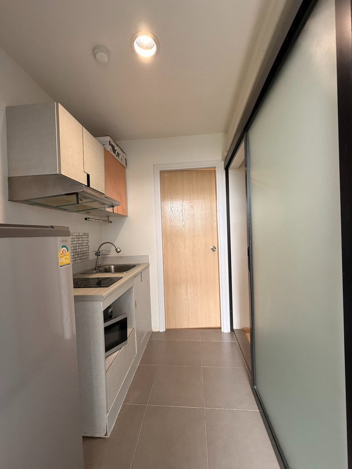picture Rise  Rama 9  Condo  For  Rent - 9/11