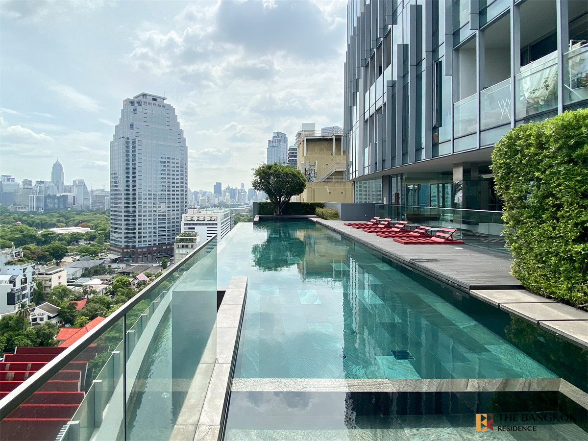 picture Saladaeng residences near MRT Silom Station - 10/10