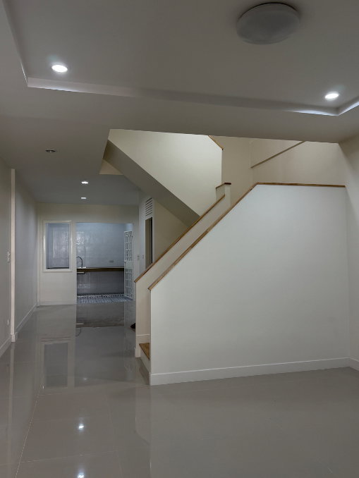 picture For Sale TownHouse Newly renovated - 8/32