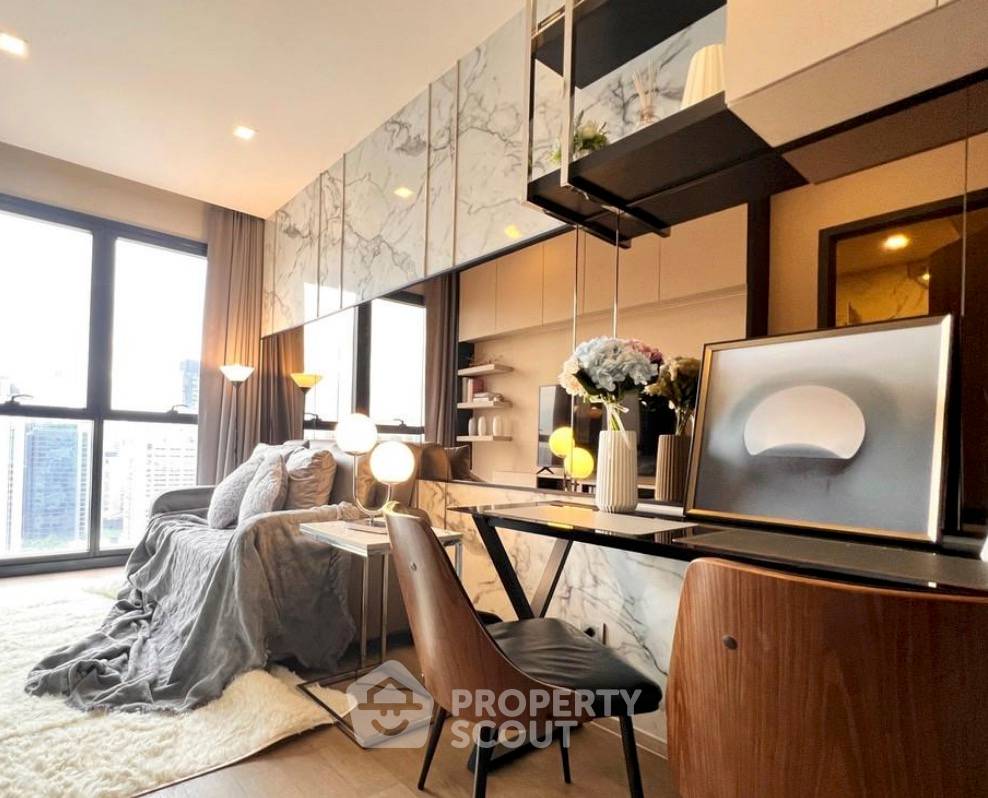 picture Well-Priced 1-BR 35 Sqm, 26th-Floor At Ashton Asoke, MRT Sukhumvit 70m (ID 2698492) - 2/4
