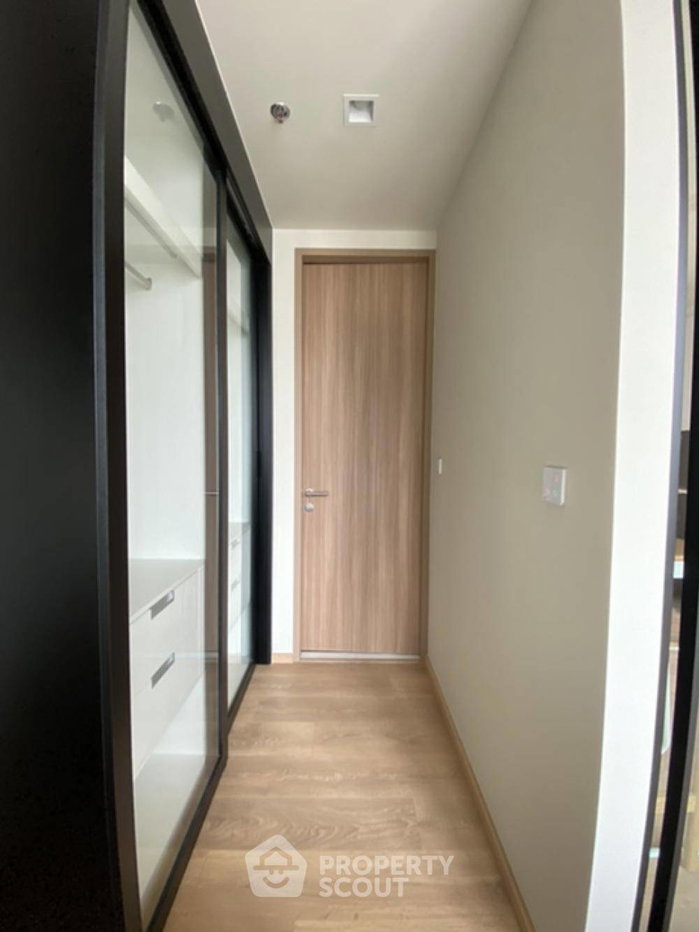 picture 1-BR Condo at Noble Around Sukhumvit 33 near BTS Phrom Phong (ID 393156) - 10/11