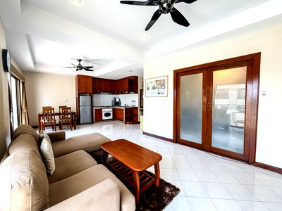 Condos for sale : Star Beach Condotel Sea View 1 Bedroom Condo for Sale