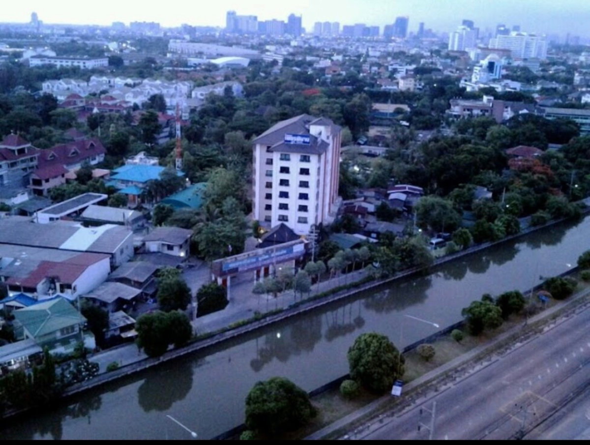 รูป ขายคอนโดลุมพินีวิวล์ ประชาชื่น-พงษ์เพชร 1,400,000 สภาพใหม่ ราคาดี เจ้าของขายเอง - รูปที่ 21/24