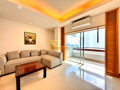 คอนโดให้เช่า : Delightful 3 Bedroom Apartment For Rent in Sathorn Area - BR21358AP