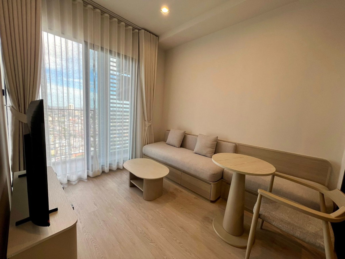 picture For rent Reference Sathorn - Wongwianyai 🔴🔴 - 8/14